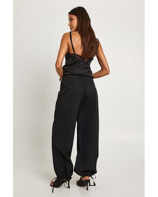 Boohoo Black Poplin Low Rise Parachute Trousers