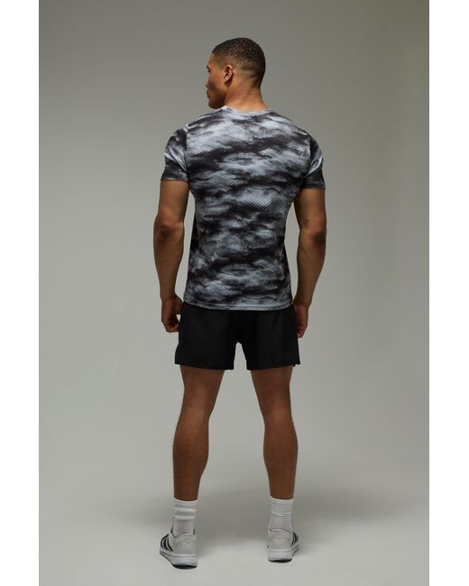 BoohooMAN Gray Active Abstract Cloud Regular Fit T-Shirt for men