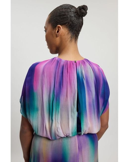 Karen Millen Blue Plus Size Crinkle Georgette Cape Blur Print Woven Maxi Dress