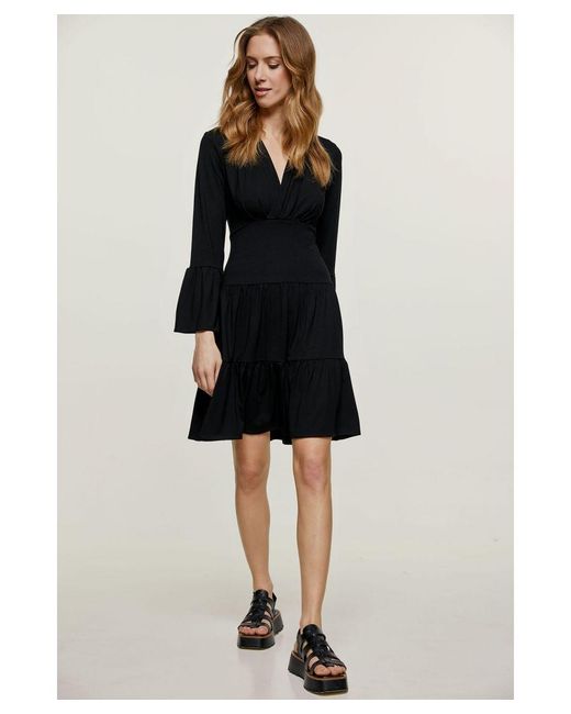 Conquista Black Jersey Tiered Dress