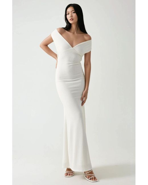 Hiccup White Maxi Dress With Heart Collar