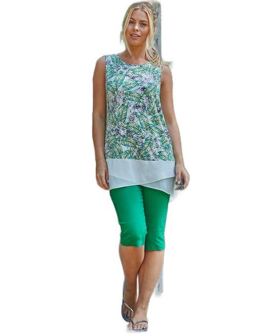 Roman Green Stretch Knee Length Shorts