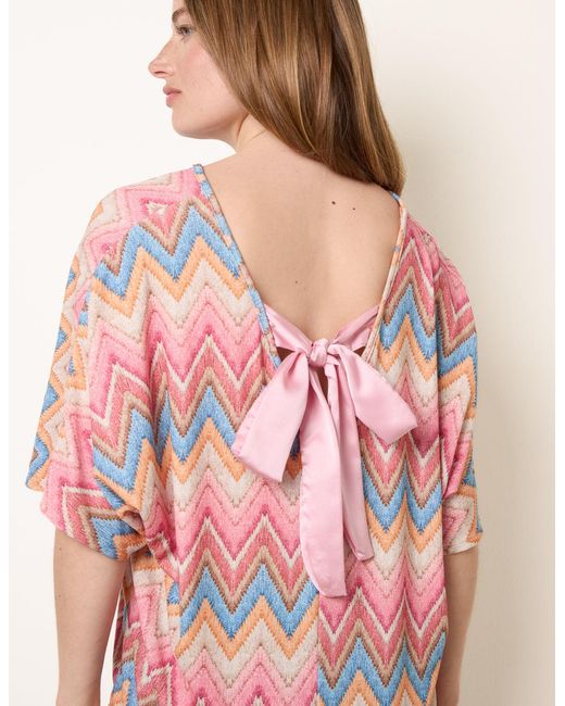Blue Vanilla Red Zig Zag Metallic Bow Back Top