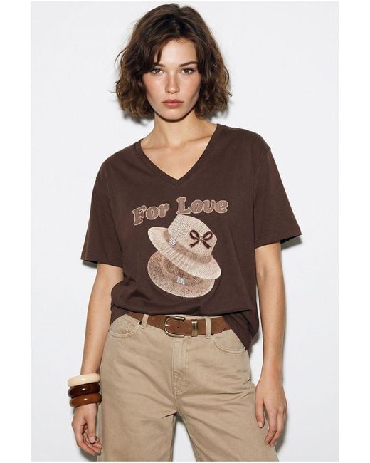 Bianco Lucci Brown Oversized V-Neck Printed T-Shirt