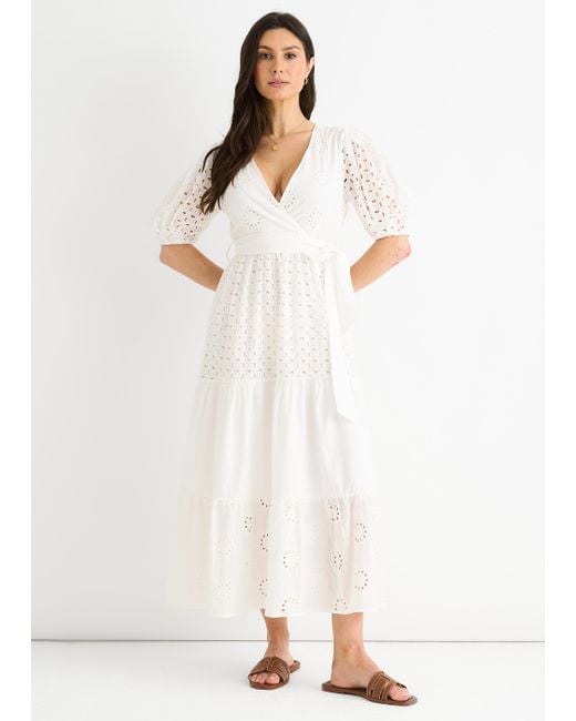 Gini London Witte Wrap Broderie Katoenen Midi Jurk Met Riem in het White