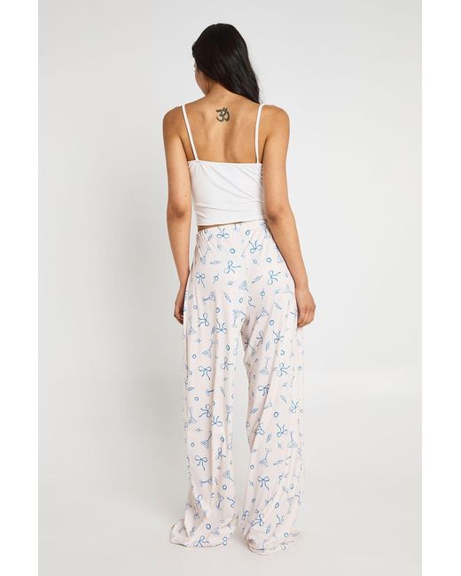 Boohoo White Tall Martini & Bow Print Cami And Trouser Pyjama Set