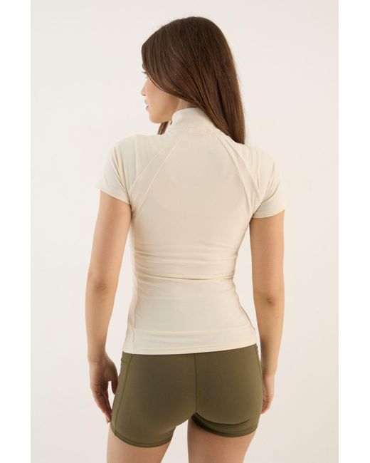 DSGN Studio Natural Sculpt Zip Through Short Sleeve Top