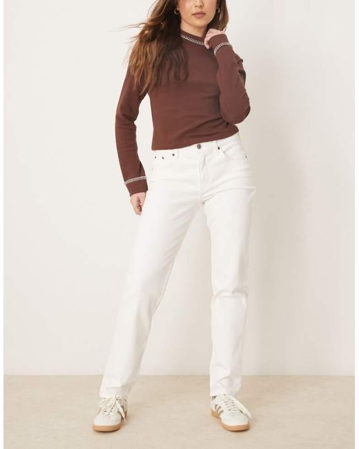 Abercrombie & Fitch Natural Mid Rise Straight Jeans
