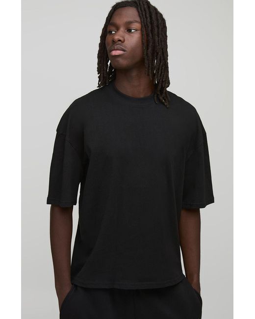 BoohooMAN Black Basic Oversized Boxy Crew Neck T-Shirt for men