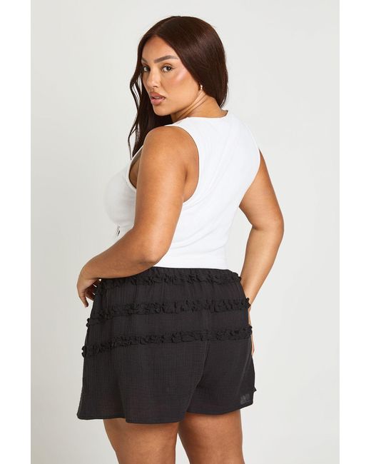 Boohoo White Plus Shirred Frilled Flippy Short