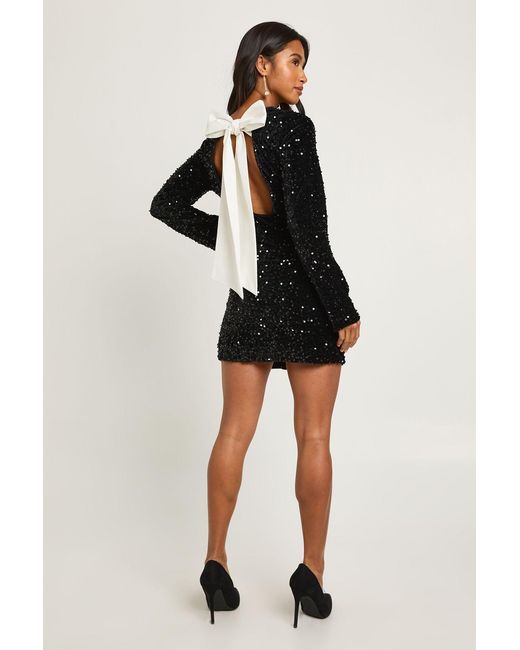 Boohoo Black Petite Velvet Sequin Bow Back Mini Dress