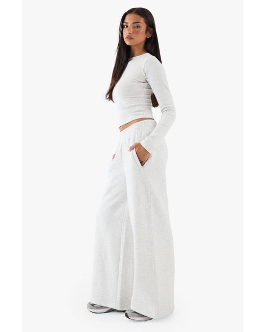 DSGN Studio White Straight Leg Jogger