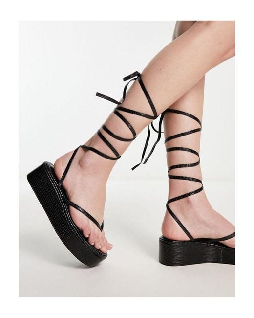 SIMMI Black London Talia Lace Up Toe Thong Flatform Sandals