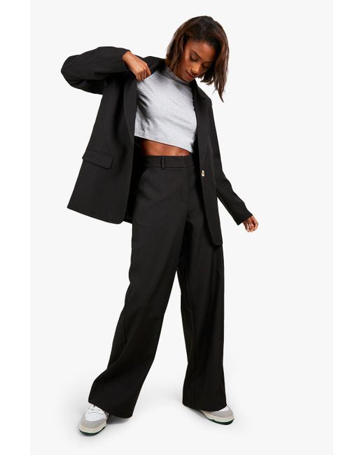 Boohoo Black Straight Leg Relaxed Fit Tailored Pants