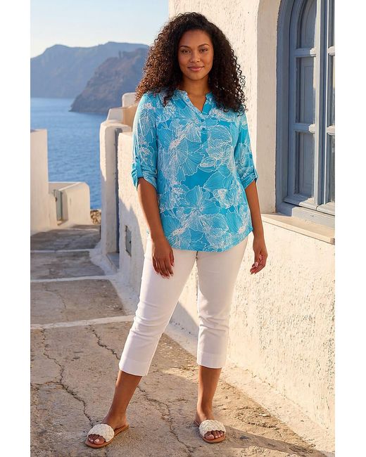 Roman Blue Curve Textured Floral Print V-Neck Shirt