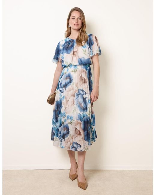 Blue Vanilla Blue Pleated Scoop Neck Short Sleeve Floral Dress