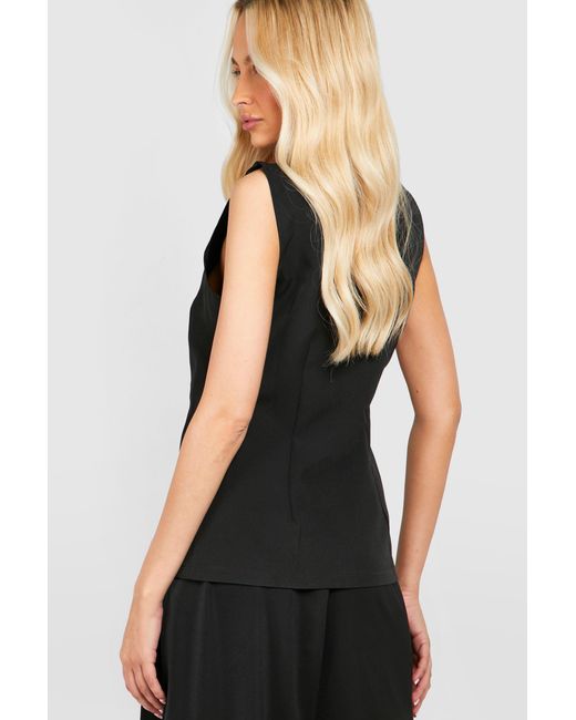 Boohoo Black Tall Woven Button Waistcoat