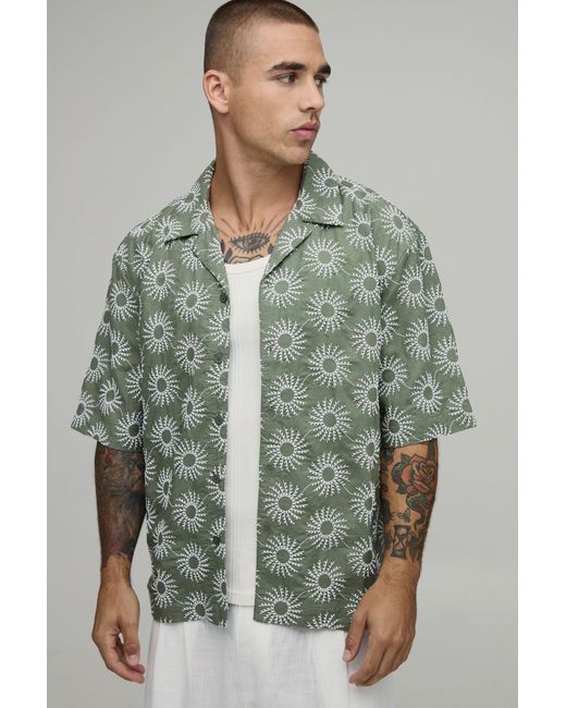 BoohooMAN Green Oversized Embroidered Half Sleeve Revere Shirt for men