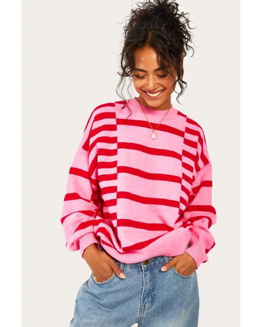 Azura Exchange Gestreepte Brei Pulier Sweater in het Red