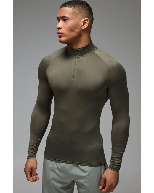 BoohooMAN Green Active Lightweight Essentials Gym Raglan Muscle Fit 1/4 Zip for men
