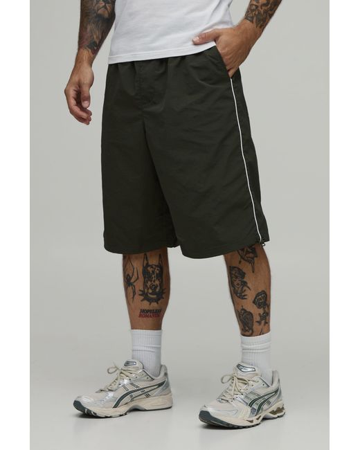 BoohooMAN Green Parachute Long Length Piping Nylon Short for men