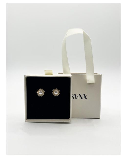 SVNX White Pearl Button Stud Earrings With Diamantes