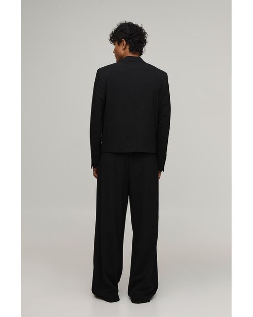 BoohooMAN Black Tailored Pleat Front Wide Fit Suit Trousers