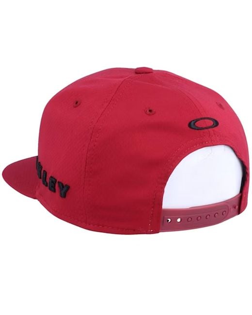 Oakley Red Bg 12.0 Side Logo Golf Cap for men
