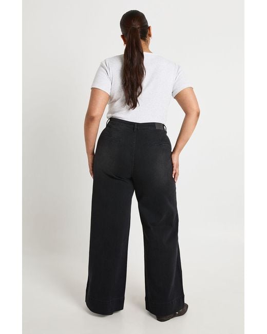 Boohoo White Plus Seam Front Detail Wide Leg