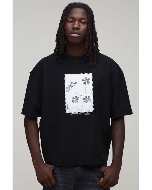 BoohooMAN Black Oversized Boxy Floral Chest Print Exposed Seam T-Shirt for men