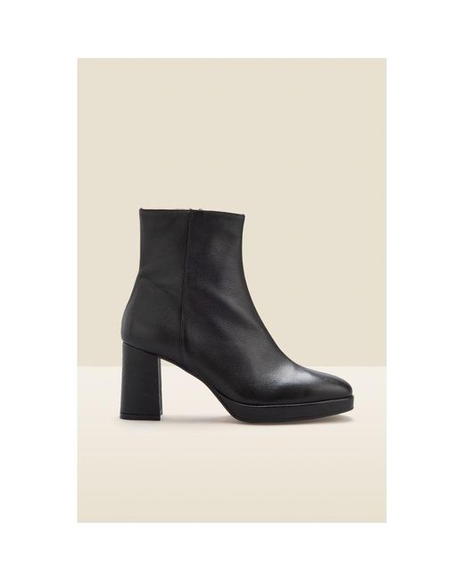 Sosandar Black Naomi Leather Block Heel Platform Ankle Boot