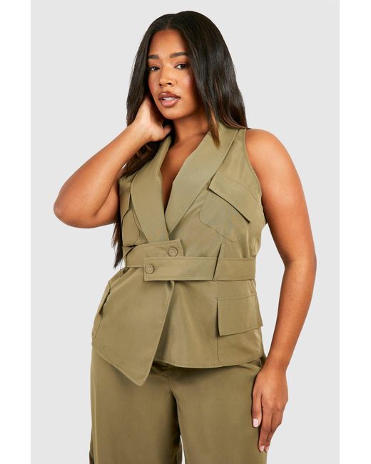 Boohoo Green Plus Utility Belted Waistcoat
