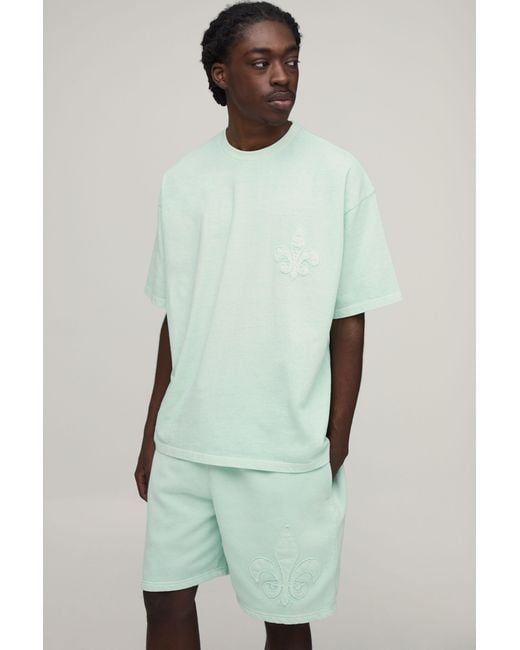 BoohooMAN Green Oversized Gothic Fleur De Lis Applique Washed T-Shirt & Baggy Short Set for men