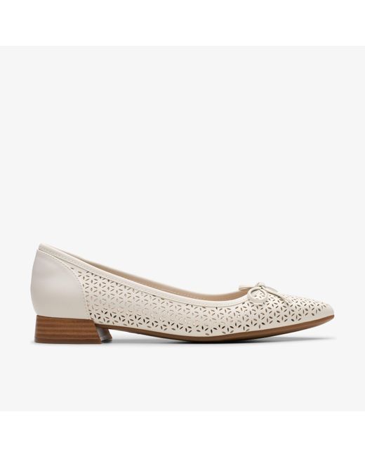 Clarks White Natalyn Step Off Lea Shoes