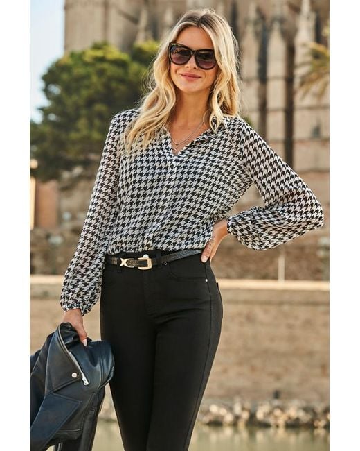 Sosandar Metallic Dogtooth Print Shirt