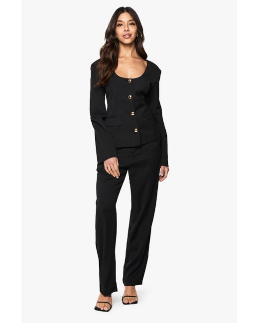 Boohoo Black Scoop Neck Button Front Fitted Blazer
