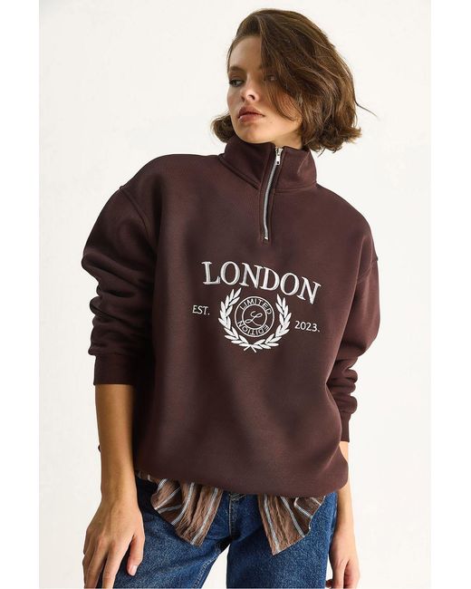 Bianco Lucci Brown Zipper Collar Printed Relaxed Fit Sweatshirt
