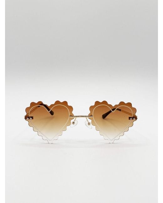 SVNX White Scallop Heart Sunglasses