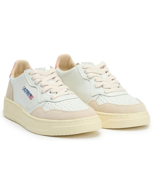 Autry White Medalist Low Trainers