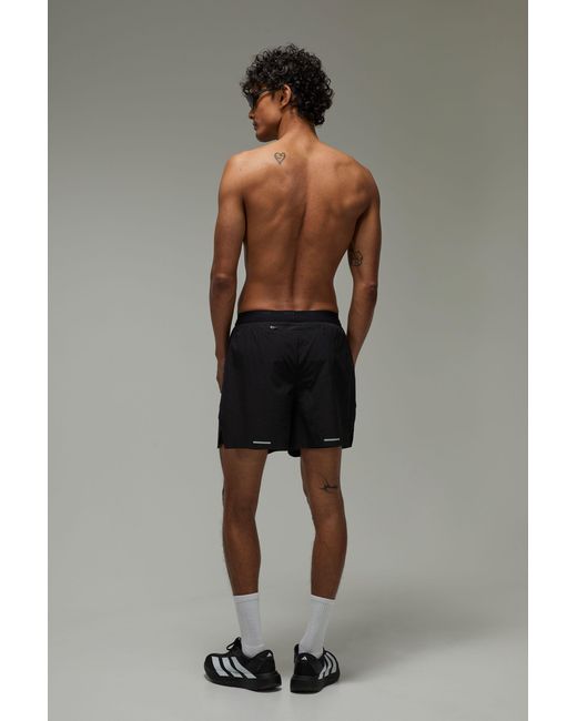 BoohooMAN Black Common Pace Running Race Day 2In1 Split Short for men