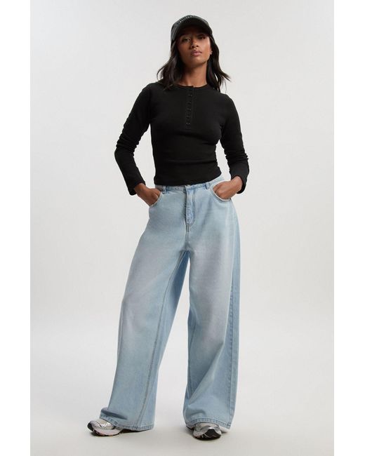 Boohoo Blue Petite Mid Waist Loose Fit Wide Leg Jean