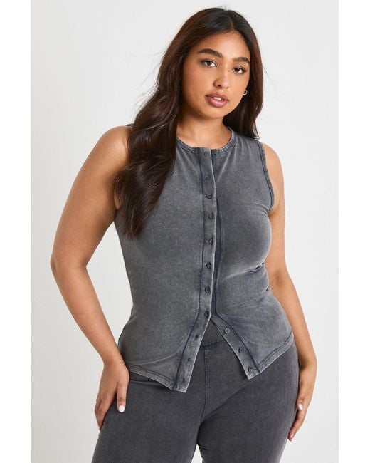 Boohoo Gray Plus Sleeveless Button Down Acid Wash Top