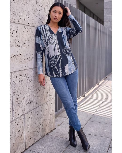 Roman Blue Floral Snit Zip Top