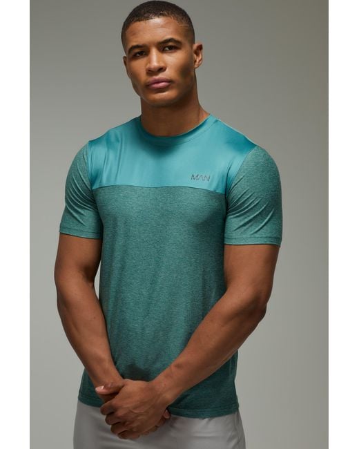 BoohooMAN Green Active Performance Regular Fit Marl T-Shirt for men