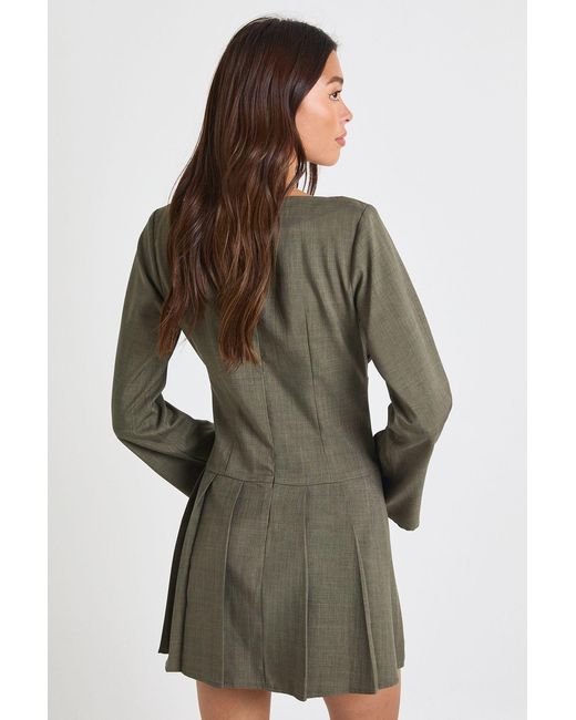 Boohoo Green Ruched Bust Long Sleeve Pleated Skater Dress