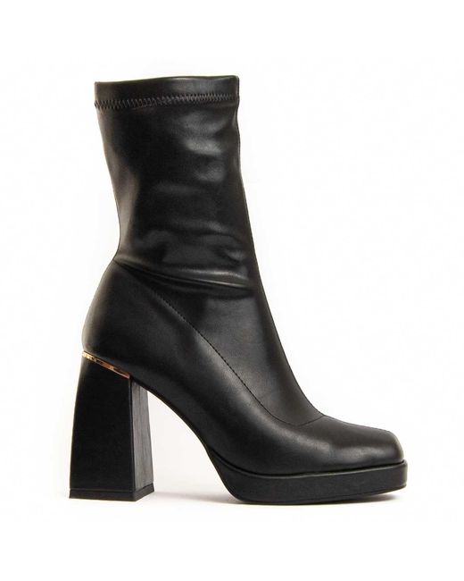 Montevita Black Heel Ankle Boot Kaliope