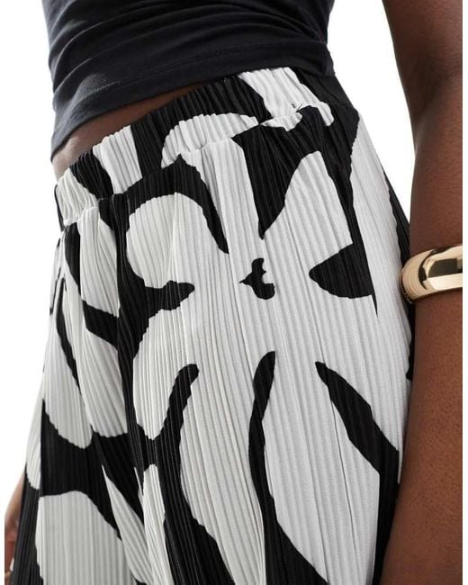 Vero Moda Black High Waist Wide Leg Plisse Trouser