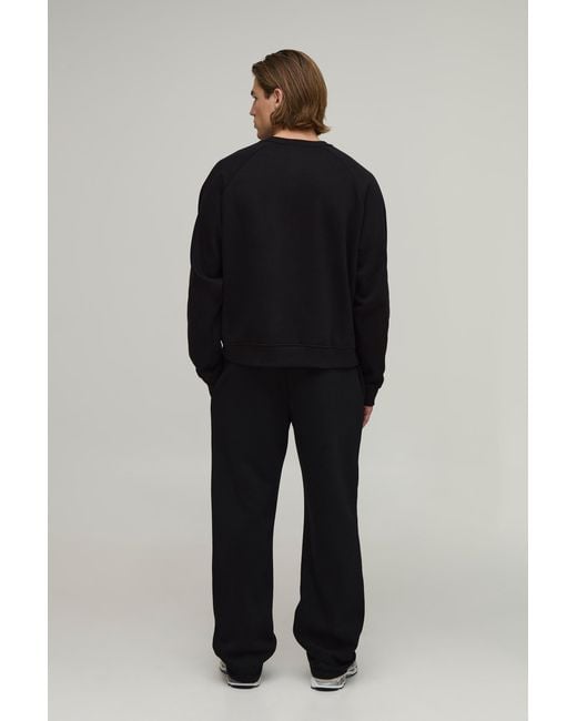 BoohooMAN Black Essential Oversized Boxy Fit Raglan Sleeve Sweater for men