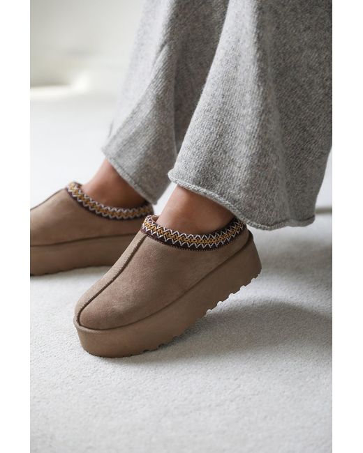 Where's That From Gray Wheres 'Freeze' Flatform Embroidered Low Ankle Slipper Boots