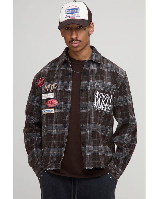 BoohooMAN Black Relaxed Badge Detail Distressed Acid Wash Flannel Shirt for men